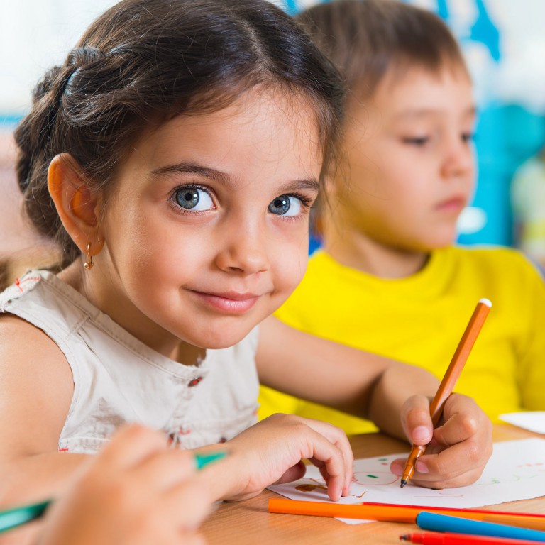 tulipan-kiket-varunk-ovodasok-01 tulipan-kiket-varunk-ovodasok-01